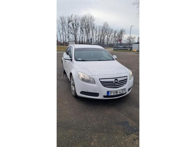 OPEL INSIGNIA Sports Tourer 2.0 CDTI Edition