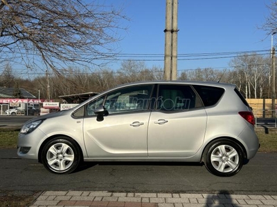 OPEL MERIVA B 1.4 T Cosmo 3 ÉV GARANCIA/SZERVIZKÖNYV/TEMPOMAT/ÜLÉSFŰTÉS/KLÍMA/VONÓHOROG