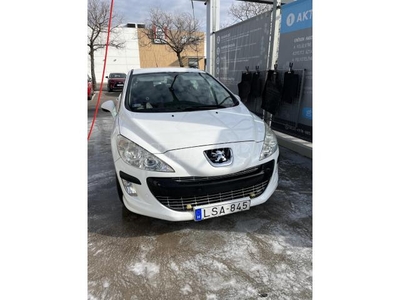 PEUGEOT 308 1.6 HDi Confort Pack