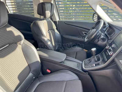 RENAULT GRAND SCENIC Scénic 1.5 dCi Intens (7 személyes ) magyarországi első tulajdonostól