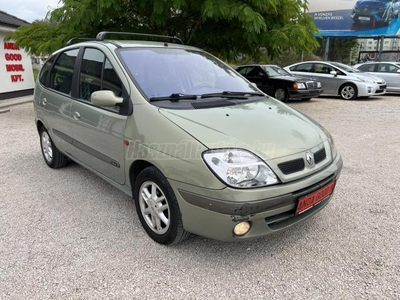 RENAULT SCENIC Scénic 1.6 16V Alize