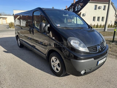 RENAULT TRAFIC 2.0 dCi L2H1P2 Black Edition Magyar.2Tulaj.Vez Szervízkönyv.Sér Mentes.Digit Klíma.Plüss Belső