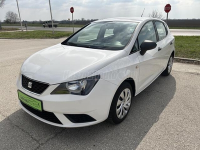 SEAT IBIZA 1.4 16V Style SZERVIZKÖNYV