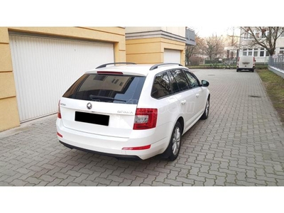 SKODA OCTAVIA Combi 2.0 CR TDI MAGYARORSZÁGI!!! SPORTBELSŐ!!!