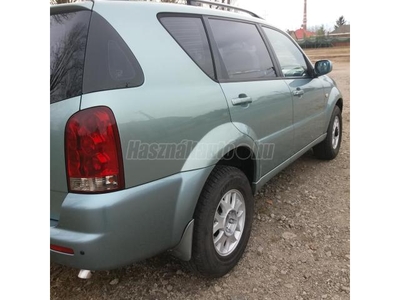 SSANGYONG REXTON 2.7 270 Xdi DSL 165 Le 4x4 Felező 3.5 t. Vontatással