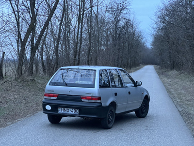 SUZUKI SWIFT 1.0 GL