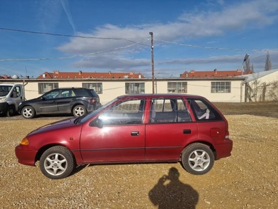 SUZUKI SWIFT 1.0 GLX