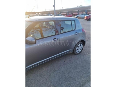 SUZUKI SWIFT 1.3 GLX CD AC Szervízkönyv.téli-nyári kerékkel.friss műszaki