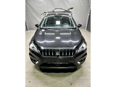 SUZUKI SX4 S-CROSS 1.0T GL+ //ÜLÉSFŰTÉS//LED LÁMPÁK//NAVIGÁCIÓ//KAMERA//VÉGIG SZ.KÖNYV//SZINTE ÚJ AUTÓ//