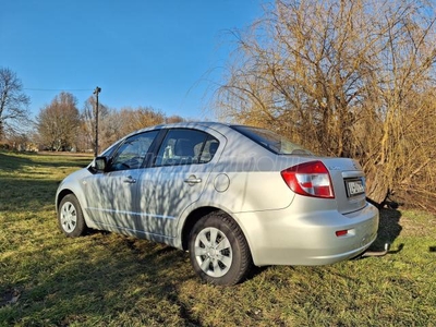 SUZUKI SX4 Sedan 1.6 GLX AC MAGYAR! GARANTÁLT KM! VONÓHOROG!