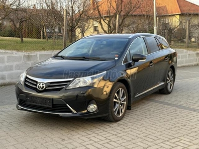 TOYOTA AVENSIS Wagon 1.8 Executive FRISS SZERVÍZ-TEMPOMAT-ÜLÉSFŰTÉS-LEINFORMÁLHATÓ