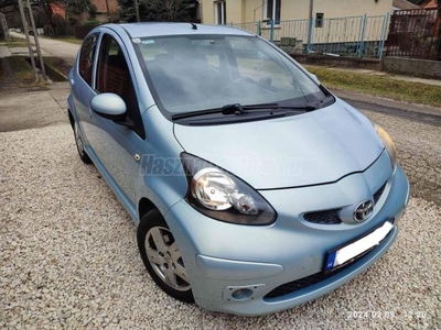 TOYOTA AYGO 1.0 Plusz AC ++63e KM++FRISS MŰSZAKI VIZSGA++ÚJSZERŰ ÁLLAPOT