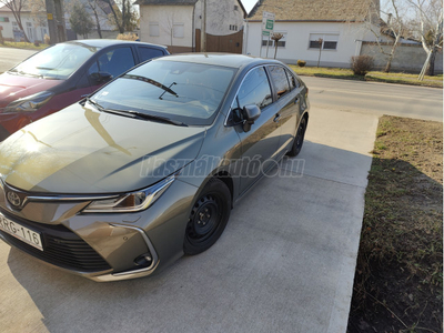 TOYOTA COROLLA Sedan 1.6 Comfort Style Tech