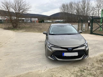 TOYOTA COROLLA Touring Sports 1.8 Hybrid Comfort Tech e-CVT