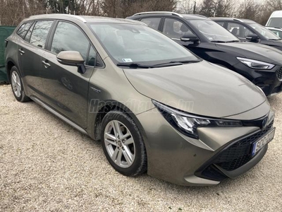 TOYOTA COROLLA Touring Sports 2.0 Hybrid Comfort Tech e-CVT ÁFÁS! 1 ÉV GARANCIÁVAL! 1.TULAJDONOSTÓL! MAGYARORSZÁGI! VÉGIG SZERVIZELT!