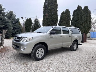 TOYOTA HI LUX Hilux 2.5 D-4D 4x4 Double Comfort AC MO.-i - 1 TULAJ - KLÍMA - NAVI - SZERVIZKÖNYV