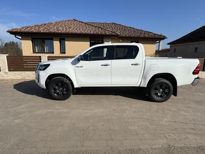 TOYOTA HI LUX Hilux 2.8 D-4D 4x4 Double Active (Automata) Magyarországi. Azonnal elvihető. Első tulajdonos