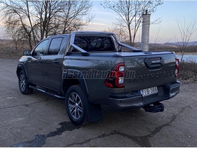 TOYOTA HI LUX Hilux 2.8 D-4D 4x4 Double Invincible (Automata)