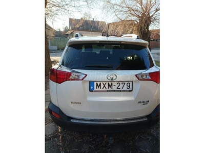 TOYOTA RAV 4 Rav4 2.2 D-4D Style