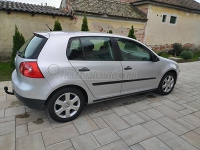 VOLKSWAGEN GOLF V 1.9 TDi Premium