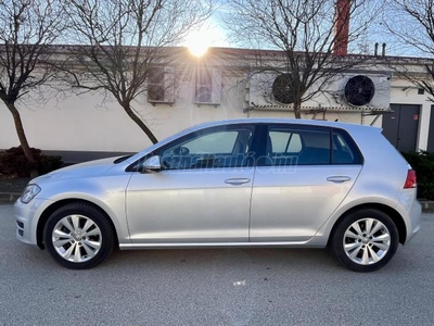 VOLKSWAGEN GOLF VII 1.4 TSi BMT Comfortline GYÖNYÖRŰ ÁLLAPOT-DISTRONIC-ÜLÉSFŰTÉS-APPLE CAR PLAY