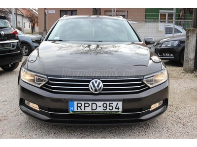 VOLKSWAGEN PASSAT VIII PASSAT VARIANT 1.6 TDI COMFORTLINE // TOLATÓKAMERA // TÜKÖRBEHAJTÁS //