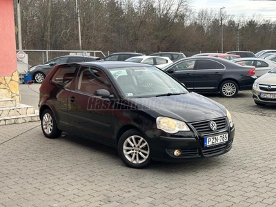 VOLKSWAGEN POLO 1.2 55 Trendline ÚJMODELL 14K JÓGUMI PDC 200EKM CLIMATIC KLÍMA HIFI FÜLÉS ISOFIX