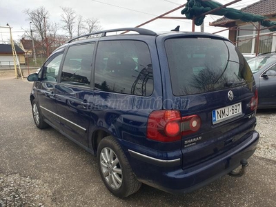 VOLKSWAGEN SHARAN 2.0 PD TDI Highline 7.SZEMÉLYES.FRISS MŰSZAKIS.HORGOS.MEGKÍMÉLT.SZÉP AUTÓ!