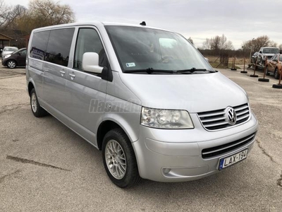 VOLKSWAGEN TRANSPORTER T5 2.5 TDI Caravelle Comfortline