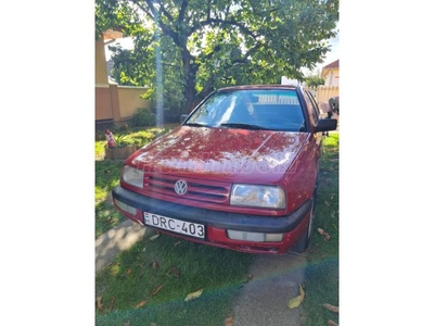 VOLKSWAGEN VENTO 1.4 CL