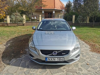 VOLVO S60 1.6 D DRIVe R-Design