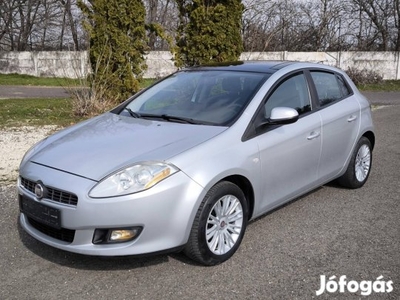 Fiat Bravo 1.4 16V Dynamic Panorámatető.Tempoma...