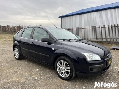 Ford Focus 1.4 Ambiente Originál 113.750 KM / K...