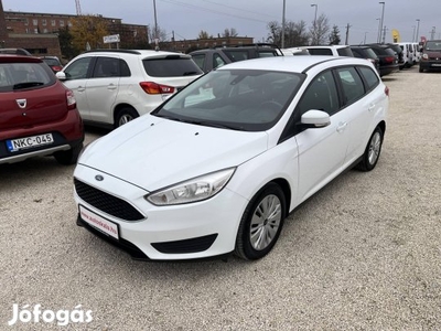 Ford Focus 1.5 TDCI Technology Takarékos 4-5 L/...