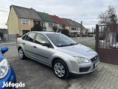 Ford Focus 1.6 Fresh Magyar.friss műszaki