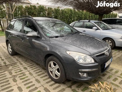 Hyundai I30 2.0 CW 2.0 Benzines