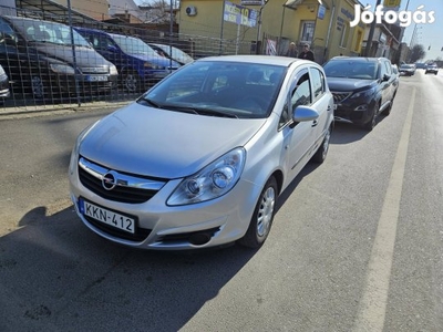 Opel Corsa D 1.2 Cosmo Vonóhorog.klima