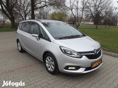 Opel Zafira Tourer 1.4 T Active 99.605 km!!!