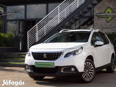 Peugeot 2008 1.2 Puretech Allure Ice Field Whit...