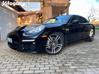 Porsche Panamera S PDK