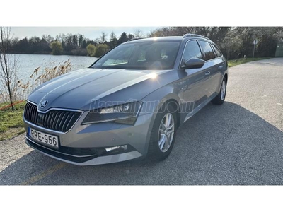 SKODA SUPERB Combi 2.0 TDi SCR Style 1 Tulajdonostól. Megkímélt . Valós KM