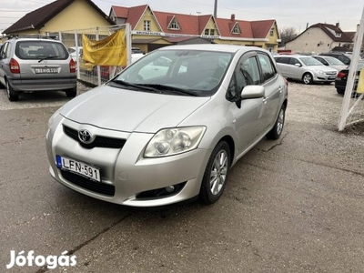 Toyota Auris 2.0 D-4D Sol 2009