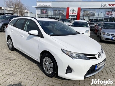 Toyota Auris Touring Sports 1.6 Style 2.Tulajdo...