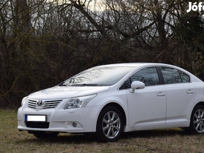 Toyota Avensis 1.8 Executive CVT Foglalózva !