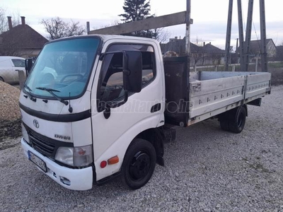 TOYOTA DYNA 2.5 D-4D 150 Long 4.50-es plató.Duplakerekes