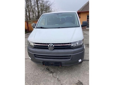 VOLKSWAGEN TRANSPORTER T5 Mikrobusz 2.0 CR TDI (9 személyes ) Friss összes szerviz. tulajtól. műszakilag top állapot