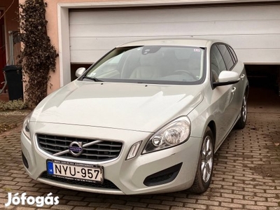 Volvo V60 1.6 (T3) Kinetic