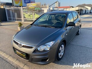 Hyundai I30 1.4 DOHC Classic Sz.könyv! Megkímélt!