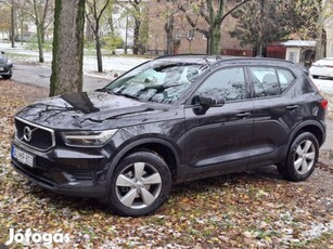 Volvo XC40 2.0 [D3] Momentum