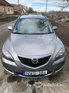 MAZDA Mazda 3